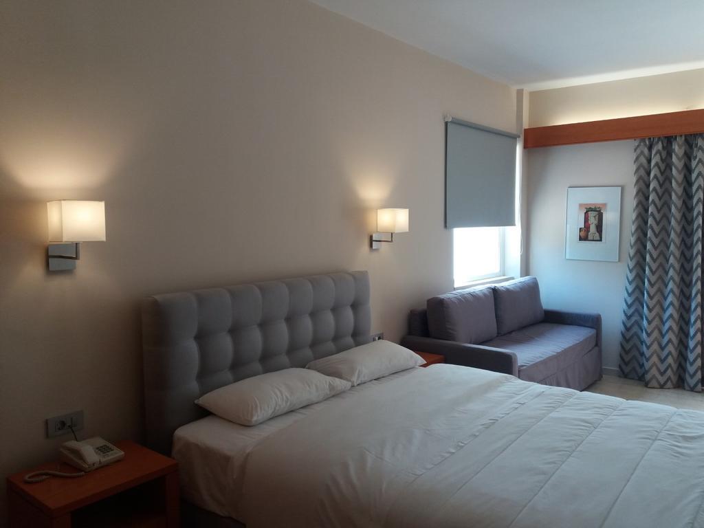 Antikyra Beach Hotel Exterior foto